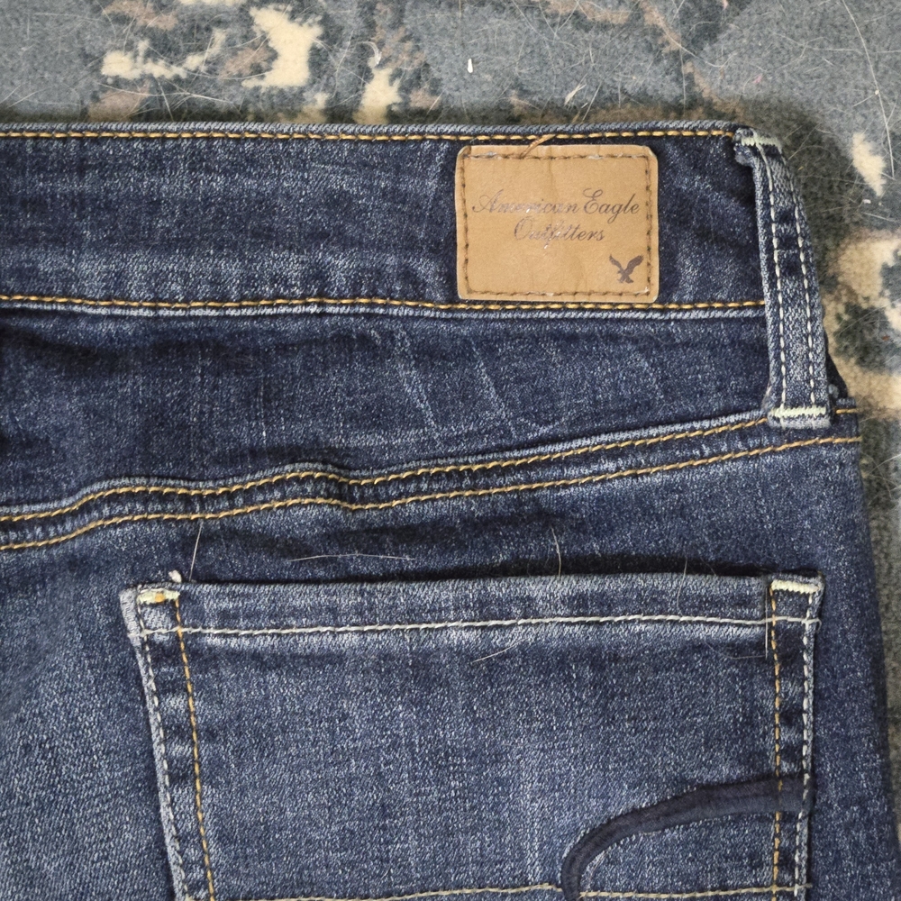 American Eagle Dark Wash Skinny Jeans - Picture 5 of 7